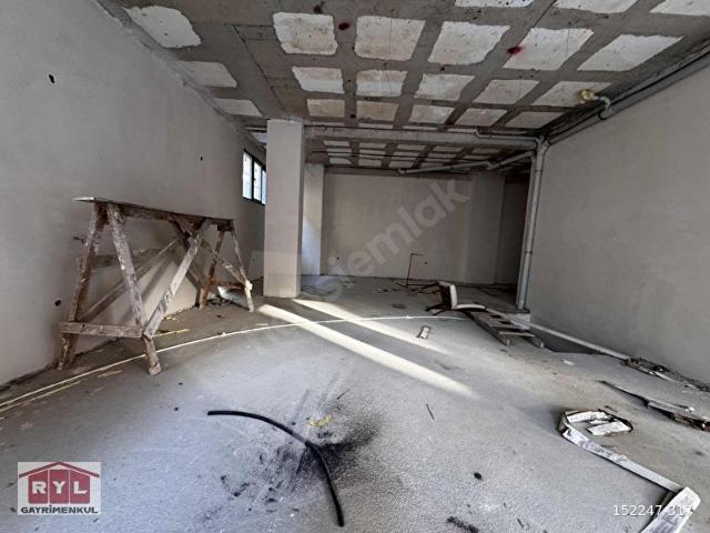Ümraniye, İstanbul içerisinde satılık Dükkan