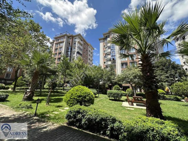 Ümraniye, İstanbul içerisinde satılık mülk