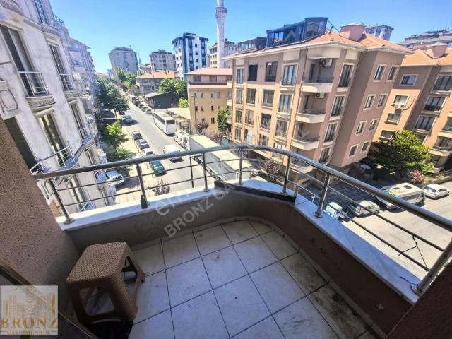 Ümraniye, İstanbul içerisinde kiralık mülk