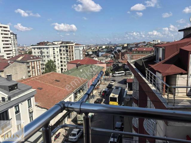Ümraniye, İstanbul içerisinde kiralık mülk