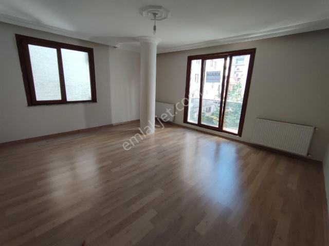 Ümraniye, İstanbul içerisinde kiralık mülk