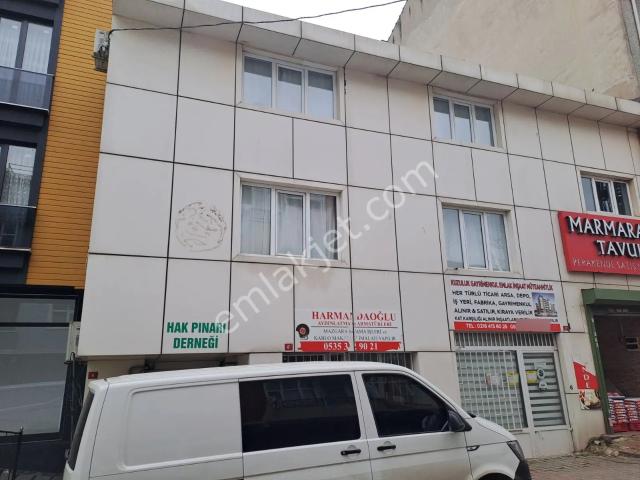 Ümraniye, İstanbul içerisinde satılık Bina