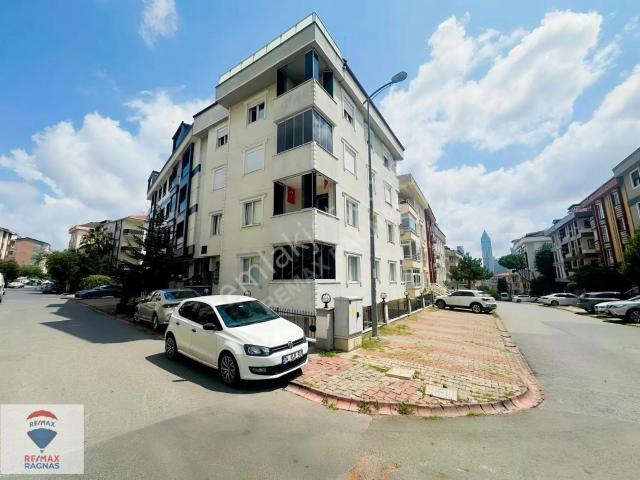 Ümraniye, İstanbul içerisinde kiralık mülk