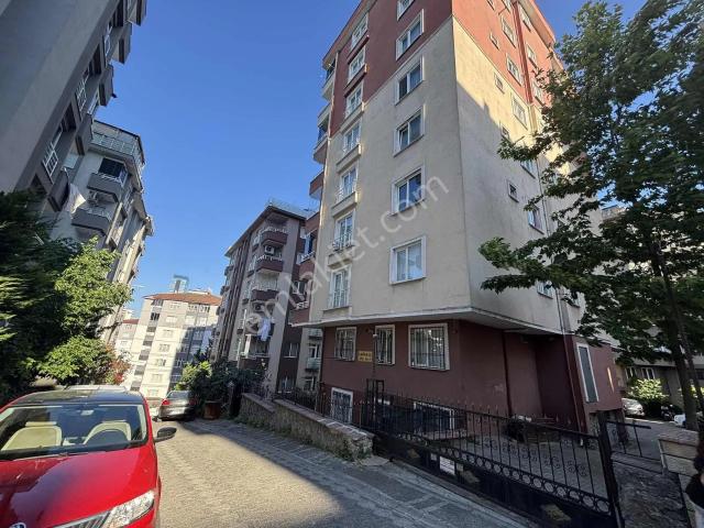 Ümraniye, İstanbul içerisinde satılık mülk