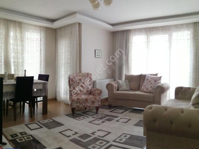 İstiklal Mahallesi, Ümraniye içerisinde kiralık mülk