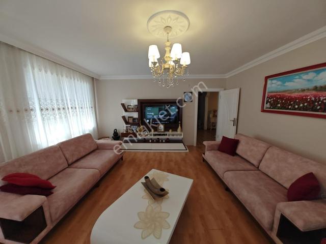 Ümraniye, İstanbul içerisinde satılık mülk