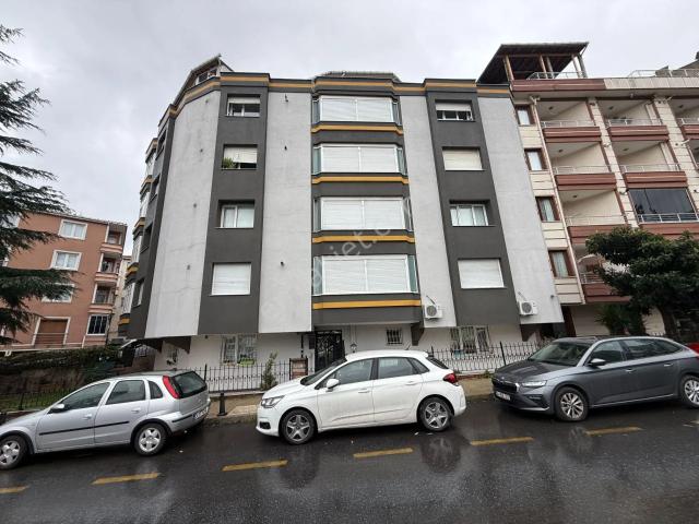 Atatürk Mahallesi, Ümraniye içerisinde kiralık mülk