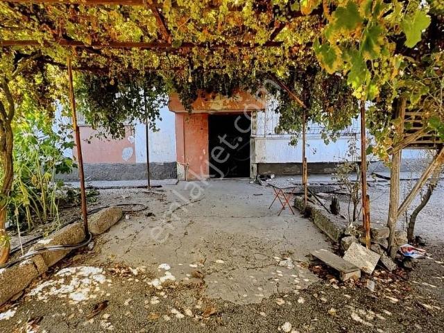 Adana içerisinde satılık Villa