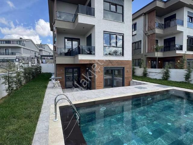Büyükçekmece, İstanbul içerisinde satılık Villa