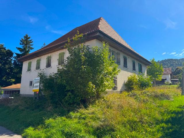 Mehrfamilienhaus kaufen in Semsales, Freiburg