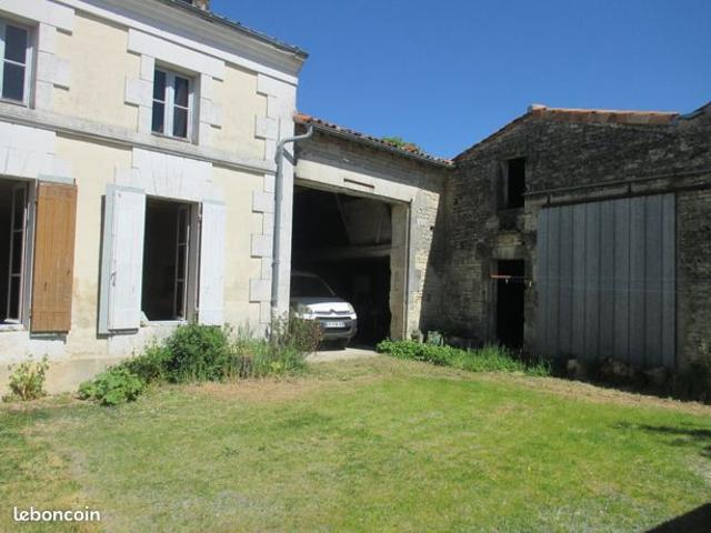 Maison vente à Saint-Jean-d'Angély, Haimps