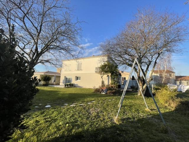 Appartement vente à Saintes, Médis