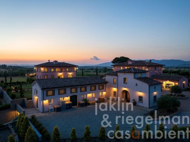 Casa in vendita a Cortona, Toscana