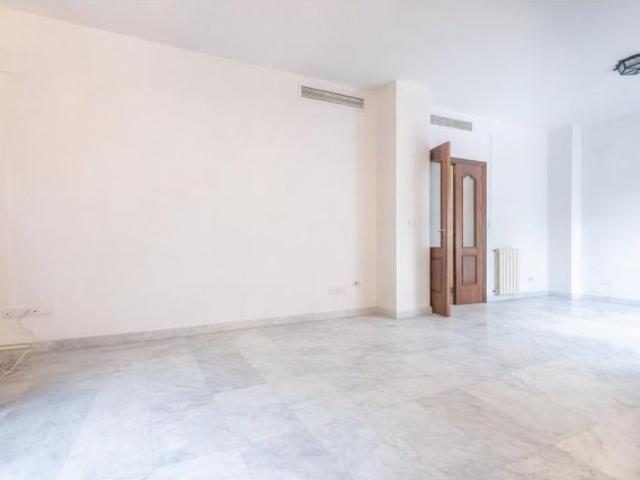 Casa en venta en Urbanización El Lorón, Gines