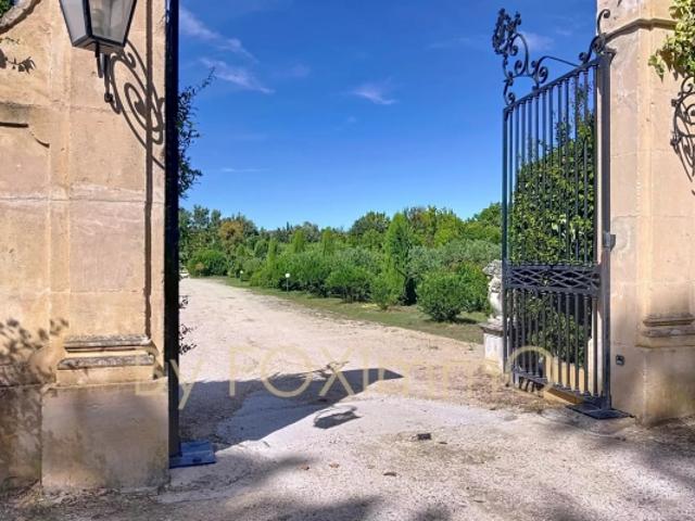 Maison vente à Arles, Mouriès