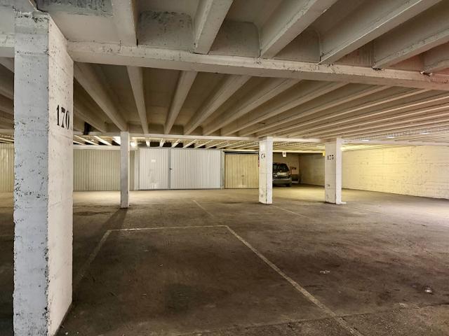 Garage vente à Paris 13e Arrondissement, Paris