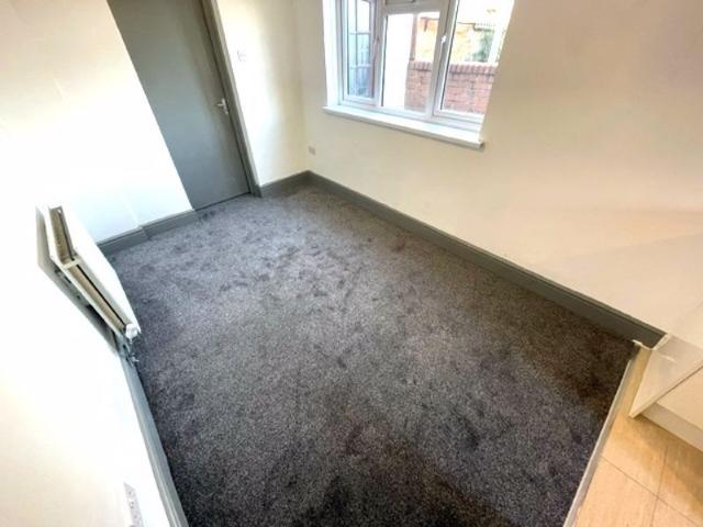 Studio for rent in Rodbourne, Swindon