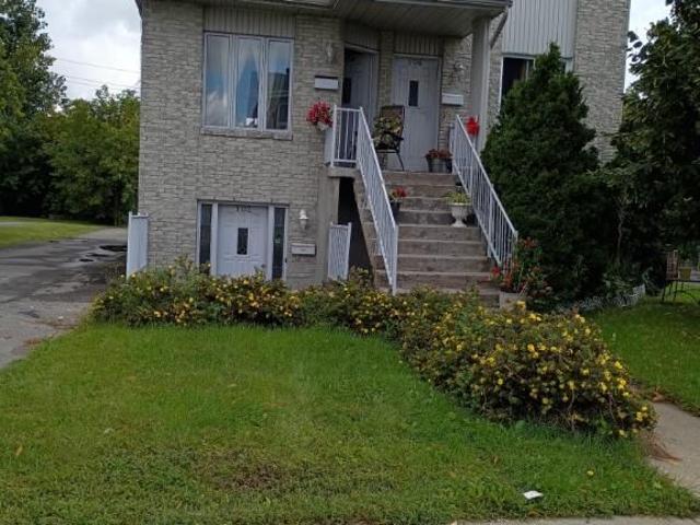 Apartment for rent in Laurentides, Quebec