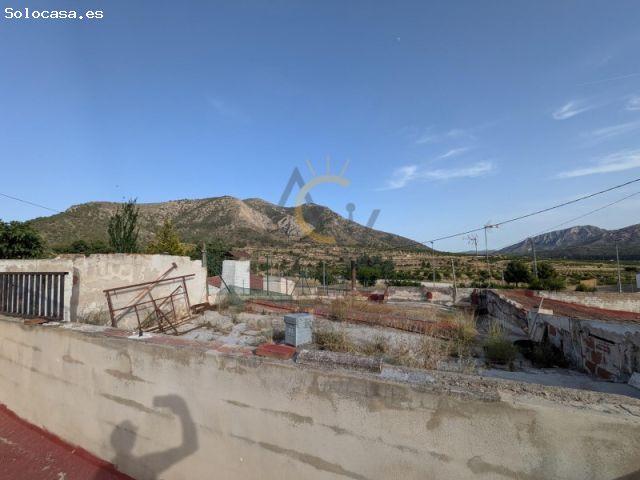 Casa en venta en el Vinalopó Mitjà / El Vinalopó Medio, Valencia