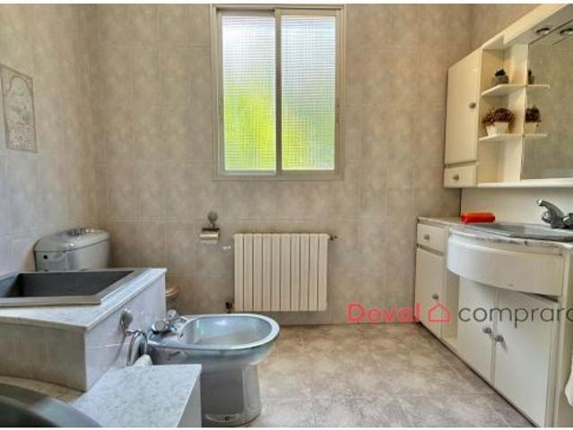 Casa en venta en Saxamonde, Vigo