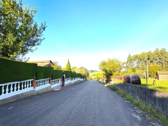 Chalet en venta en Reocín, Cantabria