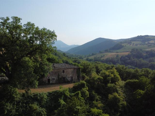 Casa in vendita a Marche, Macerata