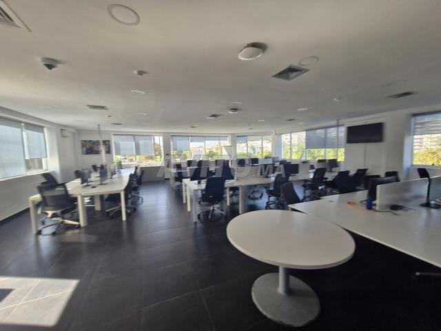 Bureau location à Hay Riad, Berkane