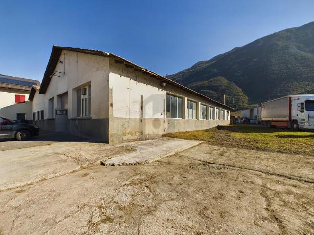 Industrie kaufen in Martigny, Wallis