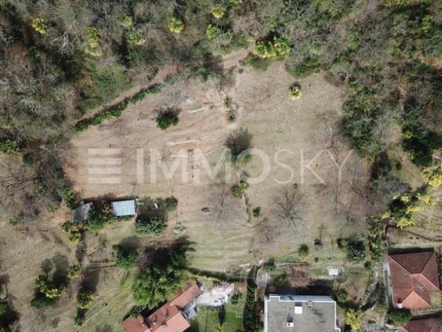 Grundstück kaufen in Locarno, Tessin