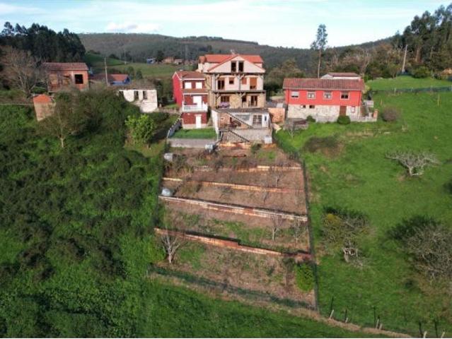 Casa en venta en La Fenosa, Cudillero