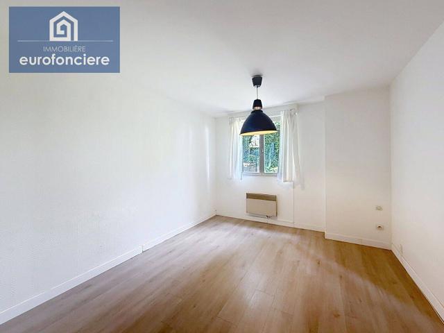 Studio location à Saint-Thibault, Aube