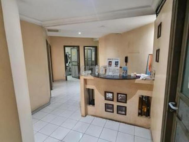 Bureau vente à Anfa, Gharb-Chrarda-Beni Hssen