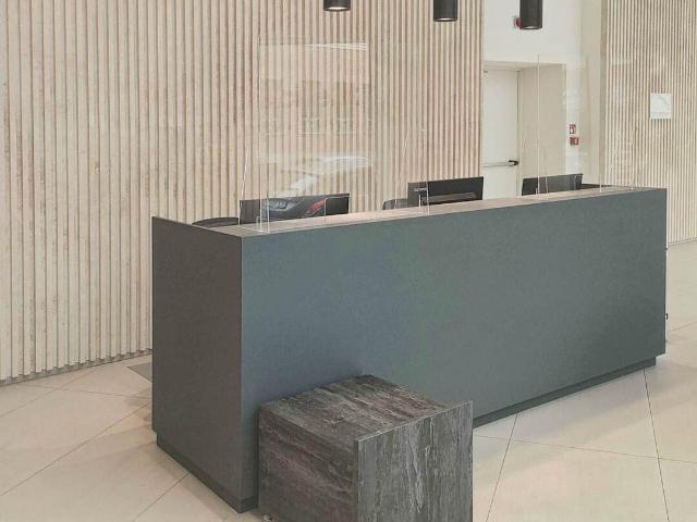 Ufficio in affitto a Municipio 4, Milano
