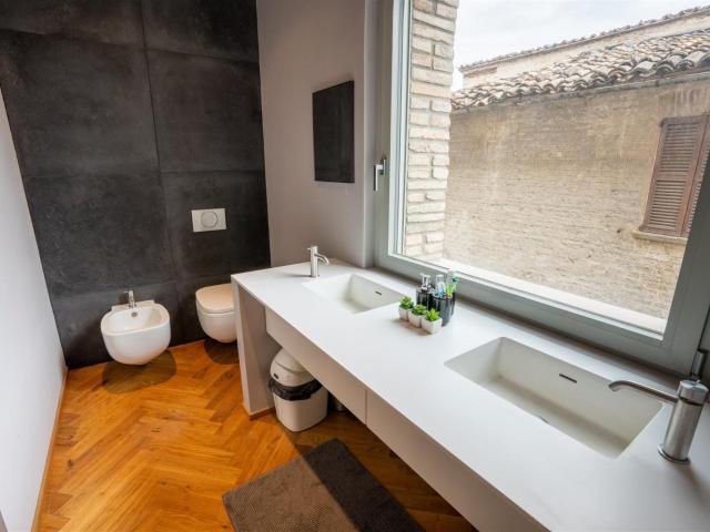 Casa in vendita a Marche, Pesaro E Urbino
