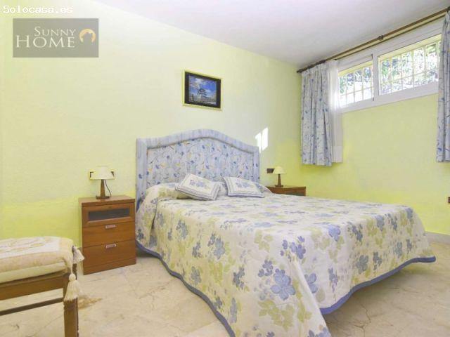Casa en venta en Torrequebrada, Costa del Sol Occidental