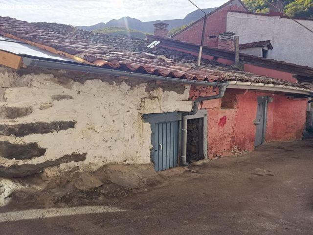Casa en venta en El Pino, Aller