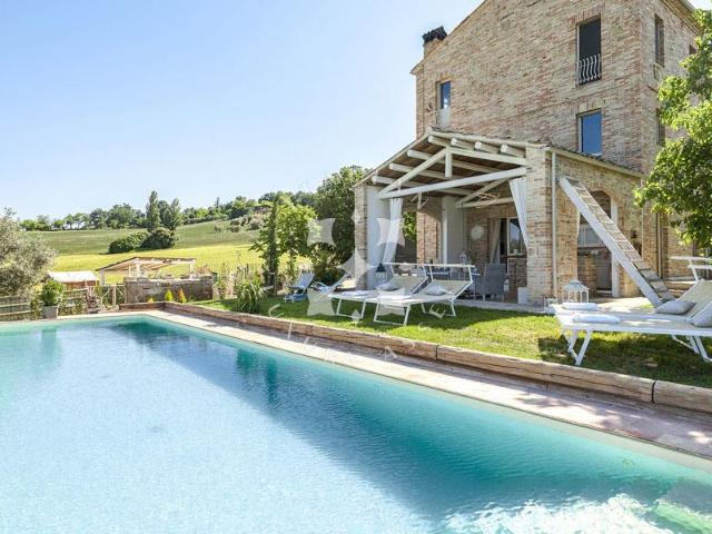 Casa in vendita a Marche, Ancona