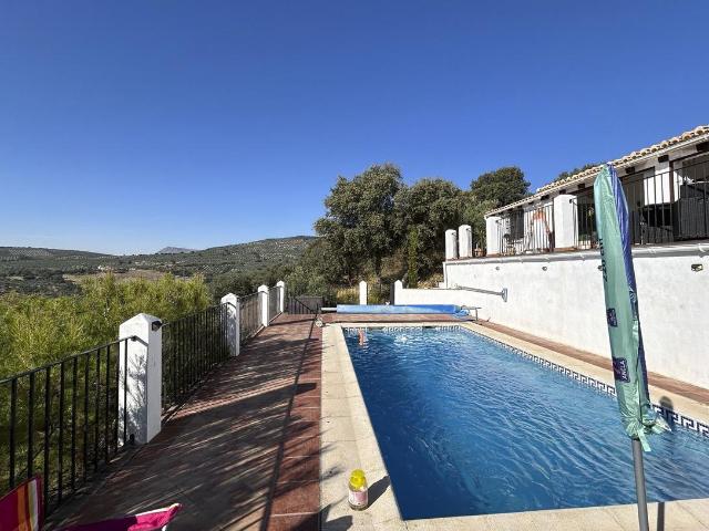 Chalet en venta en Alcalá La Real, Andalucía