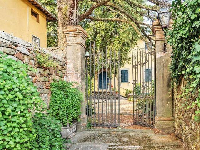 Casa in vendita a Tofori, Capannori