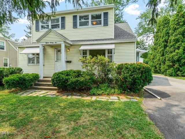 House for sale in Schenectady