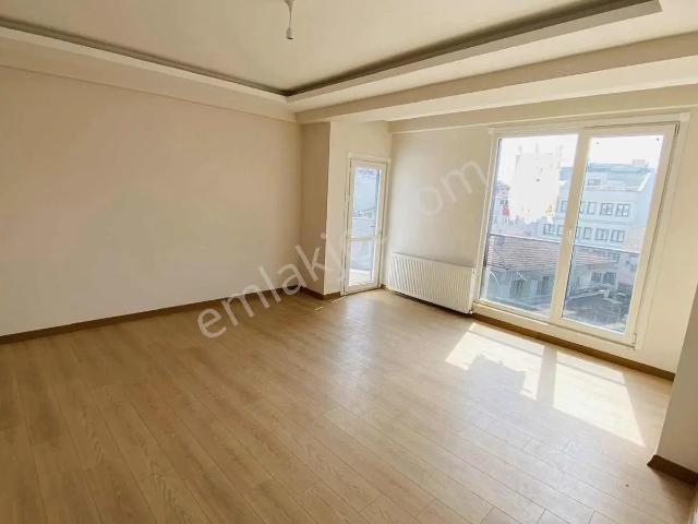 Üsküdar, İstanbul içerisinde satılık mülk