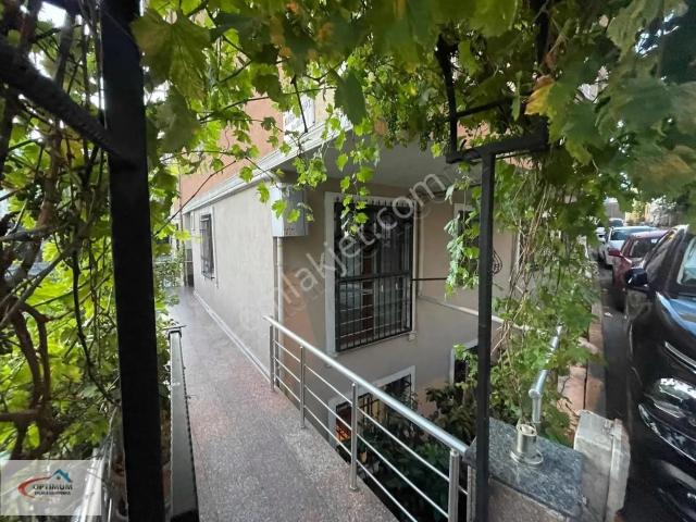 Üsküdar, İstanbul içerisinde kiralık mülk
