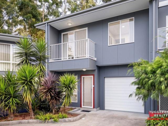 Townhouse for sale in Mardi, New South Wales