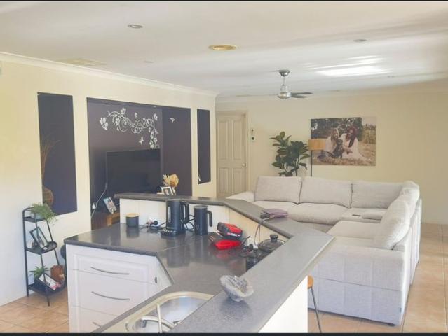 House for rent in Lynbrook Estate, Melbourne