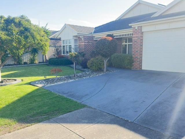 House for rent in Lynbrook Estate, Melbourne