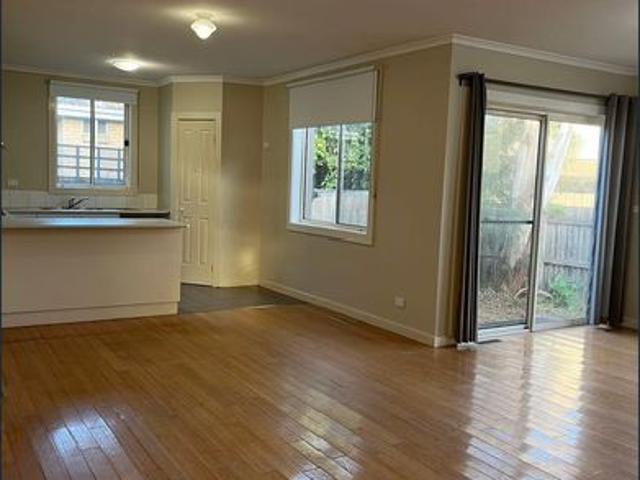 Townhouse for rent in Camerons Creek, Victoria