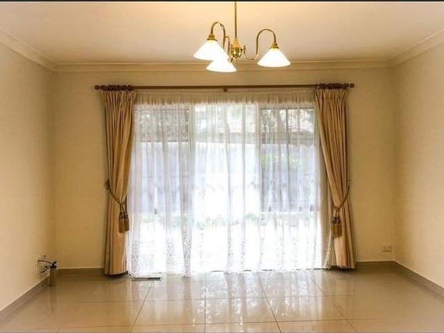 Townhouse for rent in Camerons Creek, Victoria