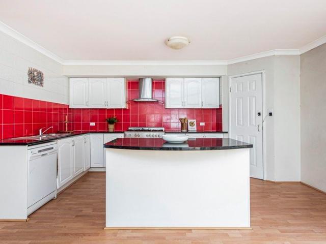 House for sale in Waikiki, Western Australia
