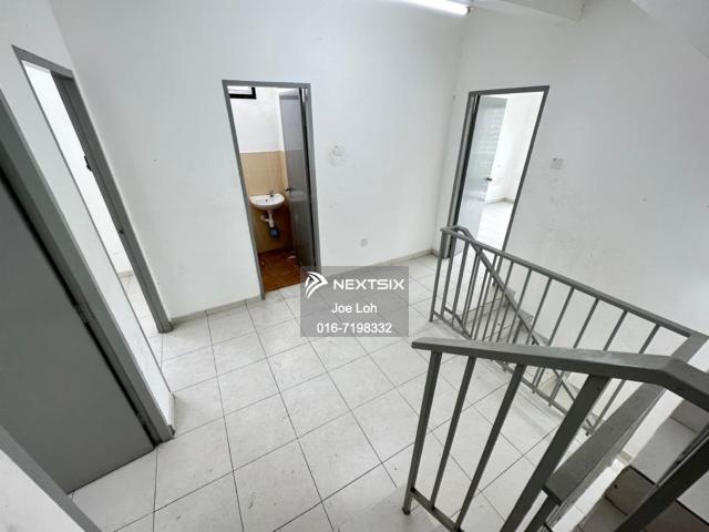 Shop for sale in Johor