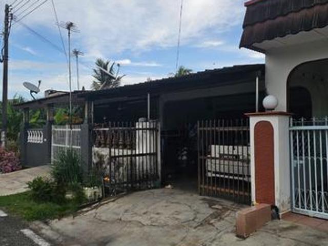 Terraced House for sale in Batu Pahat, Johor